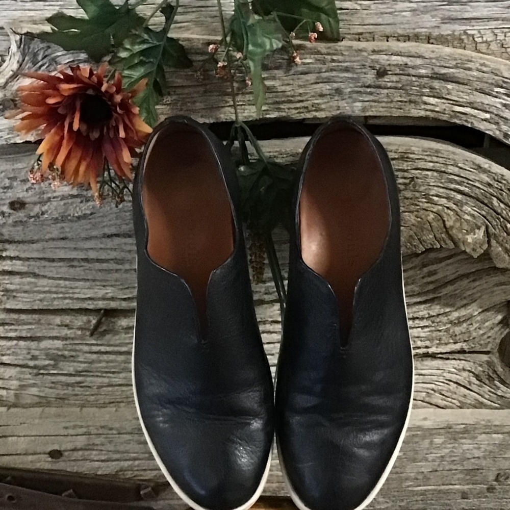 Gentle Souls by Kenneth Cole
